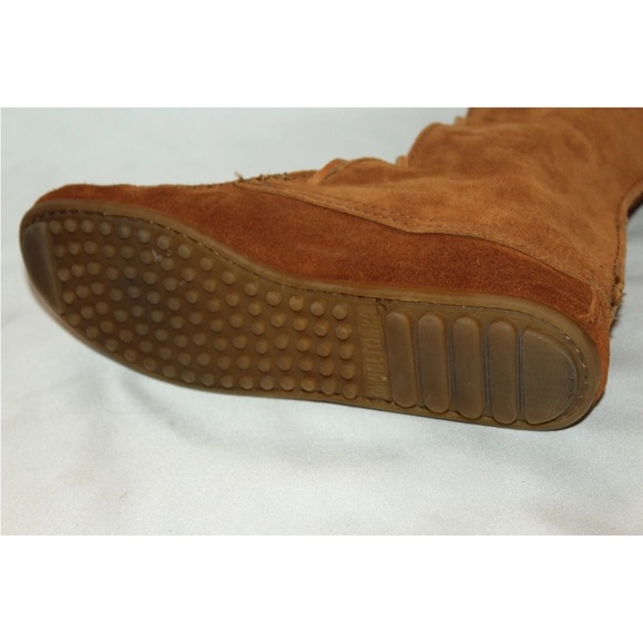 Minnetonka #1422 Chestnut Suede Lace-Up Fringe moccasin Boots - Picture 9 of 9